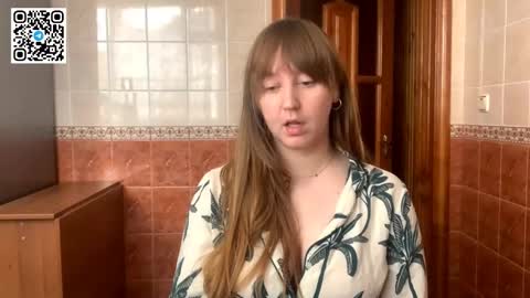 Snapshot of maroonmoon_ chatting on 10.17.25 Miriam online show from 10.17.25