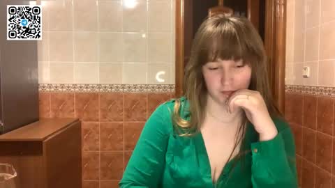 Snapshot of maroonmoon_ chatting on 10.22.25 Miriam online show from 10.22.25