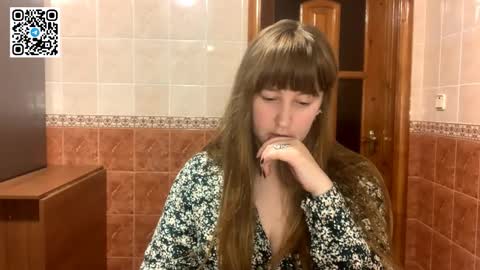 Snapshot of maroonmoon_ chatting on 11.11.25 Miriam online show from 11.11.25