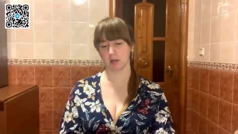 Snapshot of maroonmoon_ chatting on 11.22.25 Miriam online show from 11.22.25