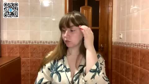 Snapshot of maroonmoon_ chatting on 12.03.25 Miriam online show from 12.03.25