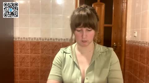 Snapshot of maroonmoon_ chatting on 12.15.25 Miriam online show from 12.15.25