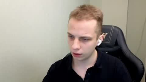 Snapshot of maroooa chatting on 03.31.26 Marko online show from 03.31.26