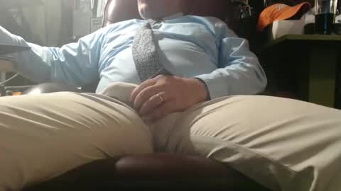 Snapshot of marrieddad19751975 chatting on 11.06.25 only fans marrieddad19751975 online show from 11.06.25