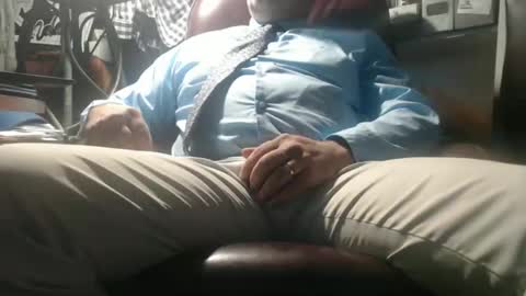 Snapshot of marrieddad19751975 chatting on 11.27.25 only fans marrieddad19751975 online show from 11.27.25