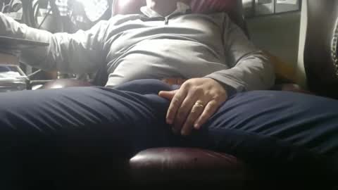 Snapshot of marrieddad19751975 chatting on 11.29.25 only fans marrieddad19751975 online show from 11.29.25