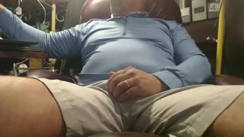 Snapshot of marrieddad19751975 chatting on 06.18.26 only fans marrieddad19751975 online show from 06.18.26