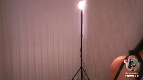 Snapshot of marsabass chatting on 01.23.25 online show from 01.23.25