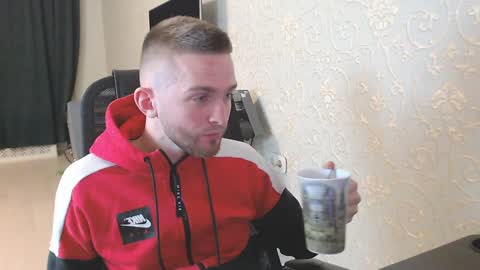 Marselle online show from 01.08.25