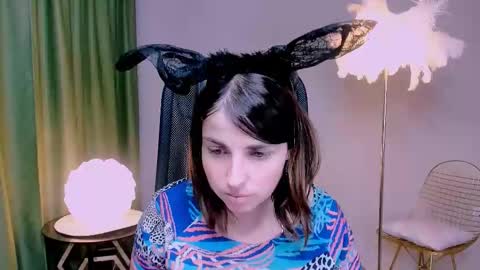 martaedams online show from 11.28.25