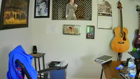 Snapshot of martcb1313 chatting on 10.24.25 martcb1313 online show from 10.24.25