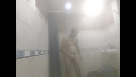 Snapshot of martin199250 chatting on 01.25.25 martin199250 online show from 01.25.25