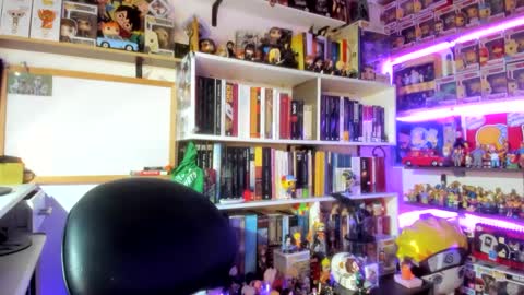 Snapshot of martina_adams_ chatting on 12.12.24 but you can tell me online show from 12.12.24