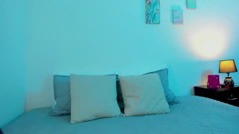 C A R O L I N A  online show from 04.02.26