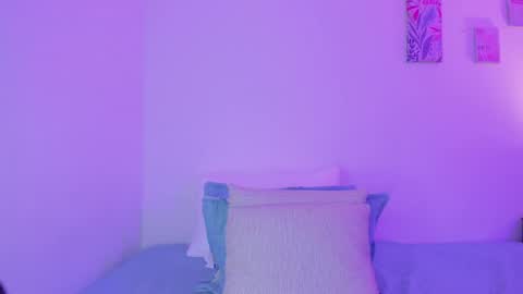 C A R O L I N A  online show from 05.29.26