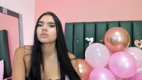 Martina Divine online show from 11.14.25