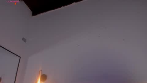 Snapshot of martina_jackson_ chatting on 11.12.25 Laura online show from 11.12.25