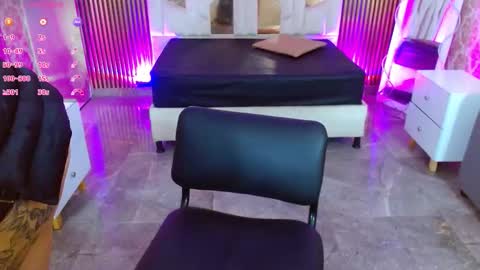 Hey im martina online show from 10.05.25