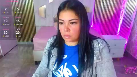 Snapshot of martina_tay chatting on 07.08.26 Hey im martina online show from 07.08.26