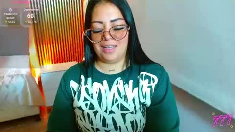 Snapshot of martina_tay chatting on 07.10.26 Hey im martina online show from 07.10.26
