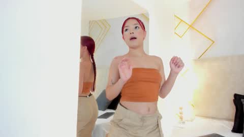 Snapshot of martinaa_garcia chatting on 02.19.26 Martina online show from 02.19.26