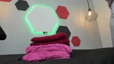 Martina online show from 12.04.24