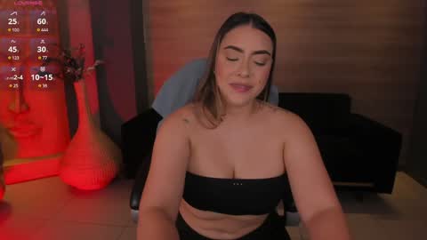 Snapshot of martinnabonnet chatting on 01.07.25 Martinna Bonnet online show from 01.07.25