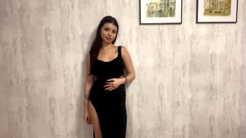 Mia online show from 02.25.26