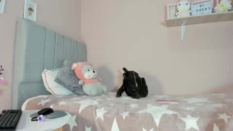 mary_cute9 online show from 10.20.25