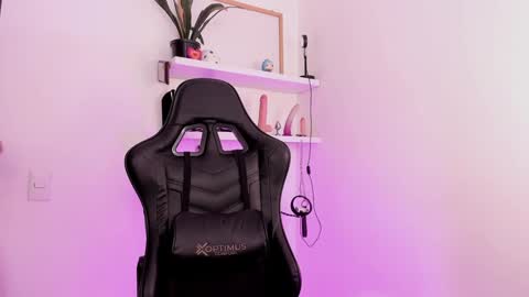 Mary Jane  online show from 01.17.25