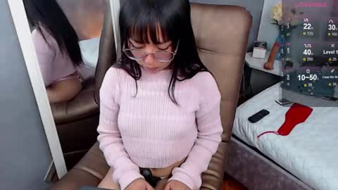 Snapshot of mary_luckaysha chatting on 11.17.25 mary_luckaysha online show from 11.17.25