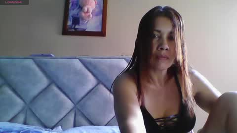 Snapshot of maryamgirl08 chatting on 04.05.26 Engracia online show from 04.05.26