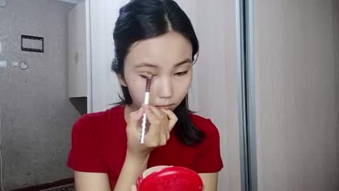 Lily online show from 06.29.26