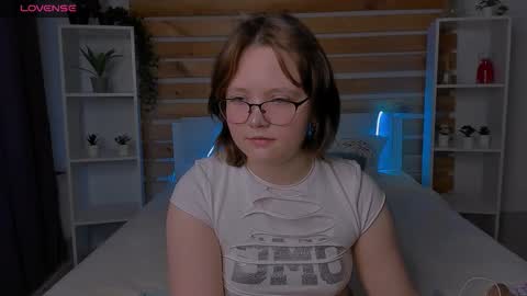 Snapshot of marybryantt chatting on 02.24.26 marybryantt online show from 02.24.26