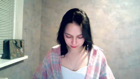 Stephie online show from 11.25.25