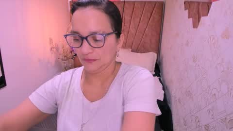 Marylin online show from 10.01.25