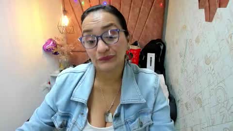 Marylin online show from 12.13.25