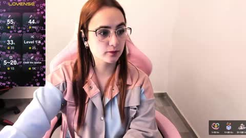 Dulce Maria online show from 01.30.25