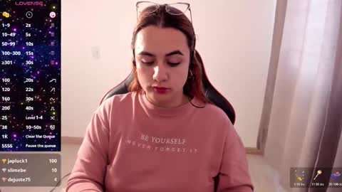 Dulce Maria online show from 11.05.25