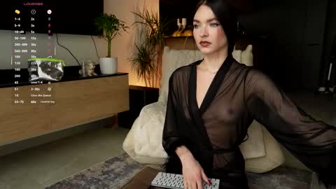 Marina online show from 10.17.25