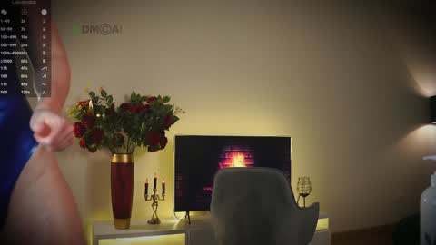 maryssaa_ online show from 12.28.24