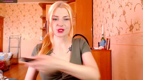 Snapshot of marysweetness chatting on 01.17.25 Maria online show from 01.17.25