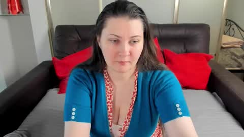 Mary online show from 10.16.25