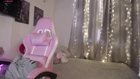 Mary online show from 03.20.26