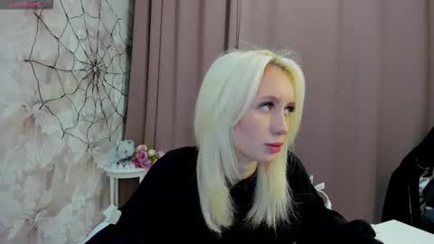 Luucy UTC1 Mon Tue Wed Thu Fri 0500-1130 online show from 11.05.25