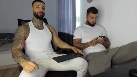 masculineguy69 online show from 10.14.25