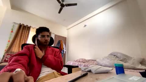 Mask Boy online show from 12.05.24