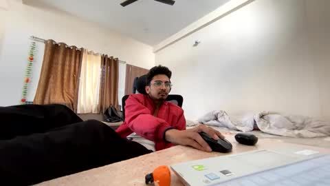 Mask Boy online show from 01.06.25