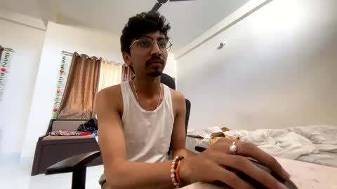 Mask Boy online show from 02.16.25