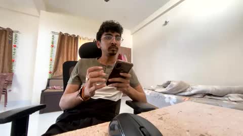 Mask Boy online show from 02.17.25